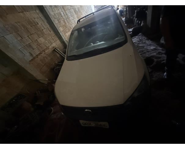 Foto de CAMINHONETE VW/NOVA SAVEIRO RB MBVS, ALCOOL/GASOLINA, BRANCA, 2018/2019, CHASSI: 9BWKB45UXKP020424, RENAVAM: 01161669148, NO ESTADO EM QUE SE ENCONTRA.
