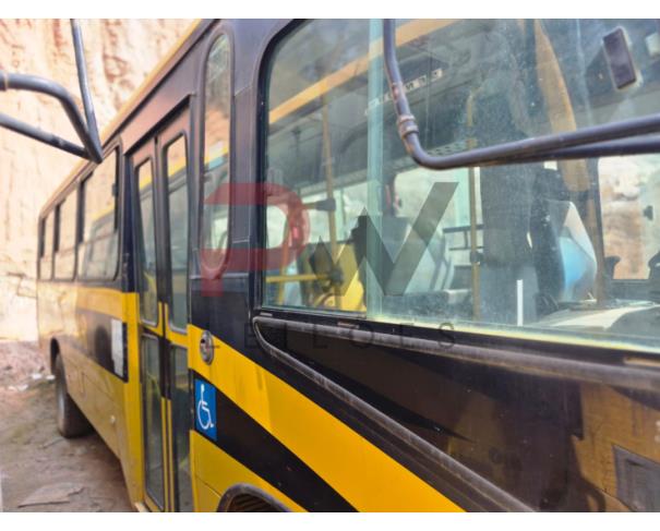 Foto de ONIBUS VW/15.190 EOD E.HD ORE, DIESEL, 2013/2014, AMARELA, CHASSI: 9532E82W4ER408235, RENAVAM: 00992300991, NO ESTADO EM QUE SE ENCONTRA.