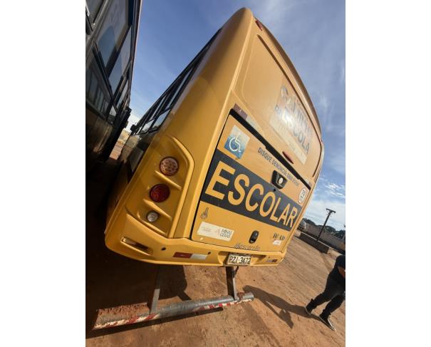 Foto de ONIBUS IVECO/GRANCLASS 150S21E, DIESEL, AMARELA, 2016/2017, CHASSI: 93ZA01LF0H8930882, RENAVAM: 01114103729, NO ESTADO EM QUE SE ENCONTRA.