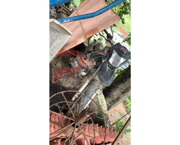 Foto de MOTOCICLE HONDA/NXR150 BROS ES, GASOLINA, PRETA, 2013/2013, CHASSI: ...24322, NO ESTADO EM QUE SE ENCONTRA. 