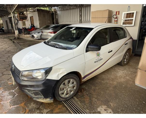Foto de AUTOMOVEL  VW/GOL 1.0L MC4, ALCOOL/GASOLINA, BRANCA, 2018/2019, CHASSI: 9BWAG45U0KT090938, RENAVAM: 01177290038, NO ESTADO EM QUE SE ENCONTRA.