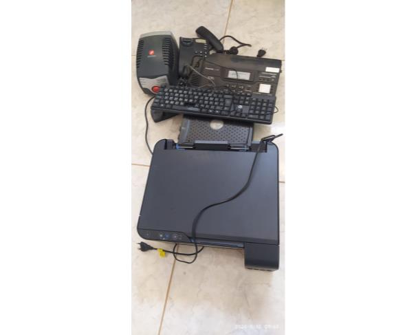 Foto de LOTE CONTENDO MATERIAIS DE INFORMÁTICA E ELETROELETRÔNICOS NO ESTADO EM QUE SE ENCONTRA.