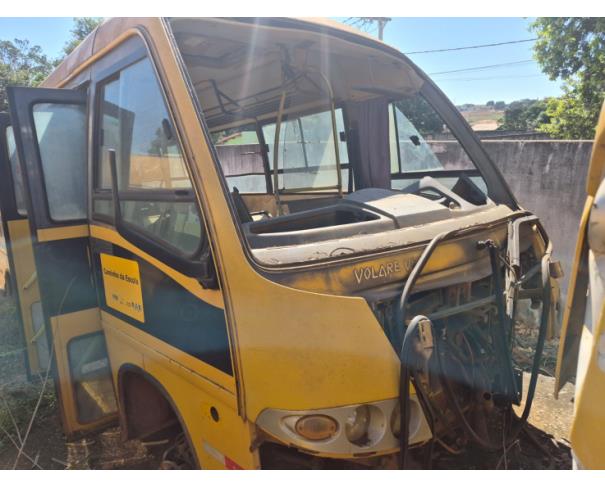 Foto de ONIBUS MARCOPOLO/VOLARE V8L ESC, DIESEL, AMARELA, 2009/2009, CHASSI: 93PB42G3P9C030307, RENAVAM: 00184364205, NO ESTADO EM QUE SE ENCONTRA. 