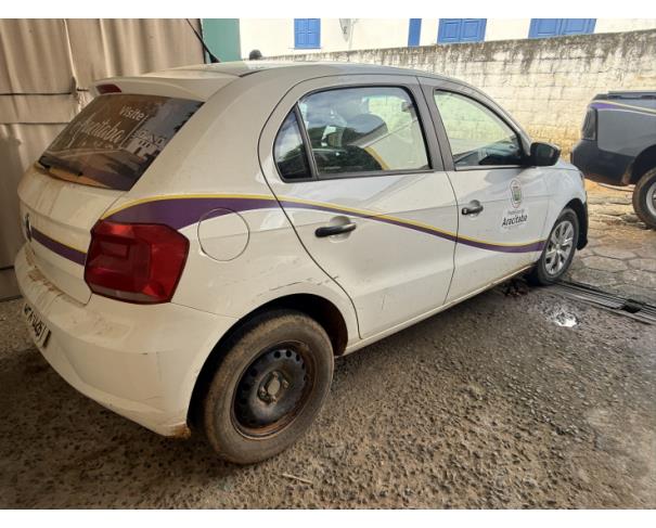 Foto de AUTOMOVEL  VW/GOL 1.0L MC4, ALCOOL/GASOLINA, BRANCA, 2018/2019, CHASSI: 9BWAG45U0KT090938, RENAVAM: 01177290038, NO ESTADO EM QUE SE ENCONTRA.