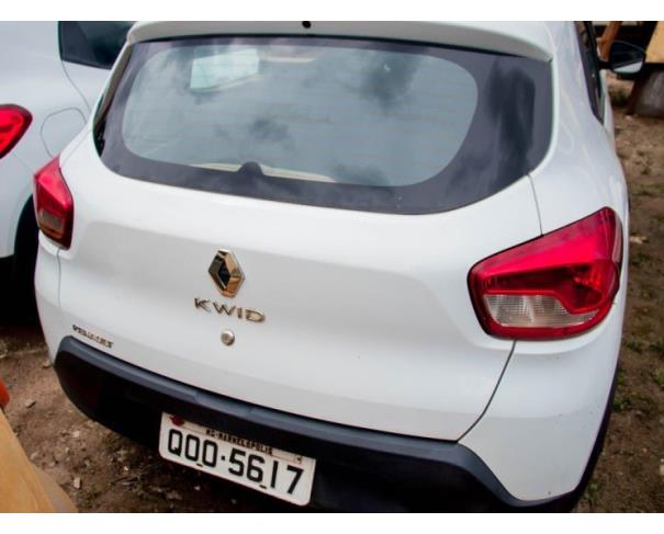 Foto de PAS/AUTOMOVEL  RENAULT/KWID LIFE 10 MT, ALCOOL/GASOLINA, 2018/2019, BRANCA, PLACA: QOO-5617, RENAVAM: 01155657044, CHASSI: 93YRBB008KJ401001, NO ESTADO EM QUE SE ENCONTRA.