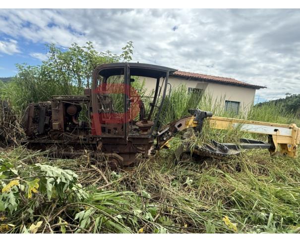 Foto de MOTONIVELADORA NEW HOLLAND,  RG 140 - B, AMARELA, ANO 2013, SERIE NDAF02974, CHASSI HBZN0140EDAAF02974, NO ESTADO EM QUE SE ENCONTRA.