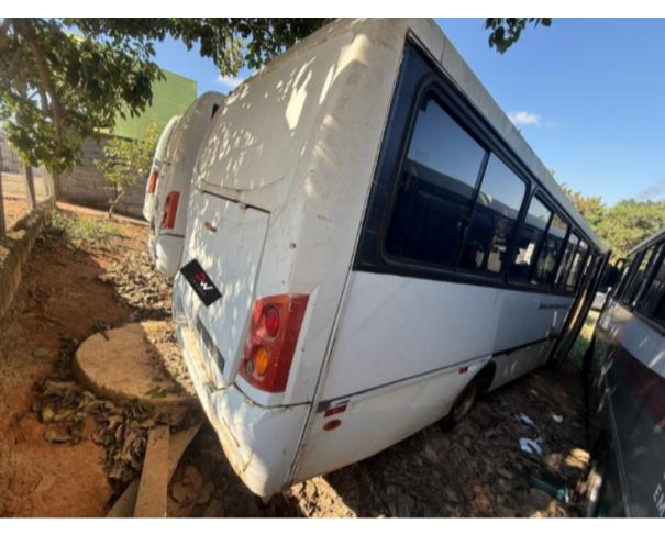 Foto de ONIBUS, M.BENZ/MASC GRANMINI O, BRANCA, 2010/2010, DIESEL, CHASSI: 9BM688277AB704983, RENAVAM: 00219999201, NO ESTADO EM QUE SE ENCONTRA.
