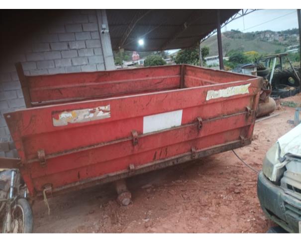 Foto de LOTE CONTENDO 01 CARRETA AGRÍCOLA, NO ESTADO EM QUE SE ENCONTRA.