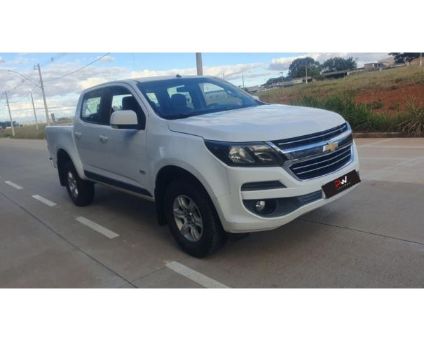 Foto de CAMINHONETE CHEVROLET/S10 LT FD2A, ALCOOL/GASOLINA, BRANCA, 2017/2018, NO ESTADO EM QUE SE ENCONTRA.