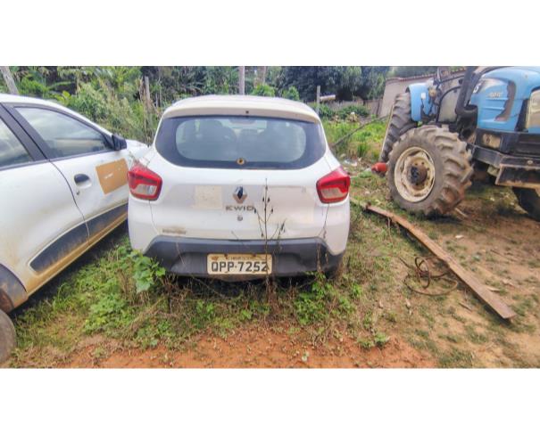 Foto de AUTOMOVEL RENAULT/KWID ZEN 10MT, ALCOOL/GASOLINA, BRANCA, 2018/2019, CHASSI: 93YRBB009KJ709553, RENAVAM: 01172133082, NO ESTADO EM QUE SE ENCONTRA.