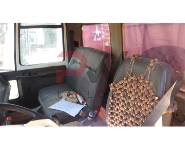 Foto de CAMINHÃO MEC. OPERAC. CARGO 1717 E 11,89T 170CV (ERA TIPO COLETOR AGORA É CAÇAMBA) FAB FORD COR BRANCA PLACA HMH-0415 ANO FAB/MOD 2007/2007 COMBUSTÍVEL DIESEL CHASSI 9BFYCE6U66BB82617 RENAVAM 911994068, NO ESTADO EM QUE SE ENCONTRA. 