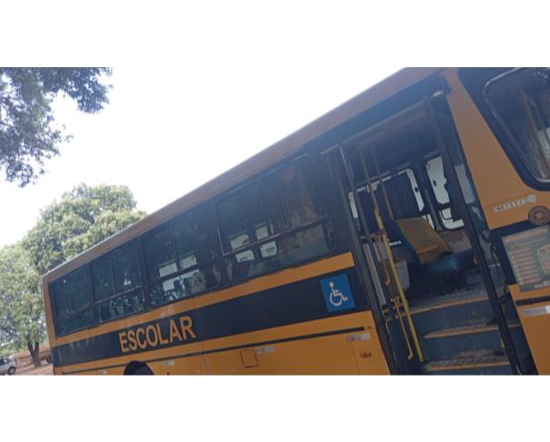 Foto de ONIBUS, VW/15.190 EOD E.S. ORE, AMARELA, 2012/2013, DIESEL, CHASSI: 9532E82W8DR317645, RENAVAM: 00527790451, NO ESTADO EM QUE SE ENCONTRA.