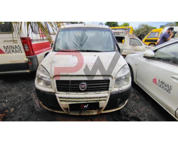 Foto de AUTOMOVEL FIAT/DOBLO ESSENCE 1.8, 2015/2016,BRANCA, ALCOOL/GASOLINA, CHASSI: ...33389, NO ESTADO EM QUE SE ENCONTRA.