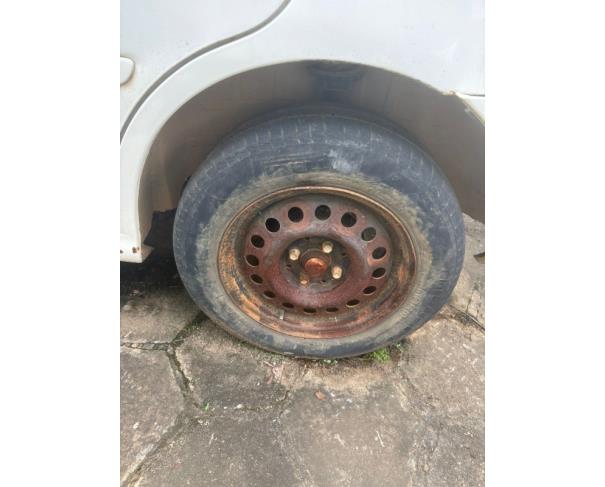 Foto de AUTOMOVEL, VW/GOL 1.0 GIV, BRANCA, 2012/2013, ALCOOL/GASOLINA, CHASSI: 9BWAA05W4DP046514, RENAVAM: 00477966195.