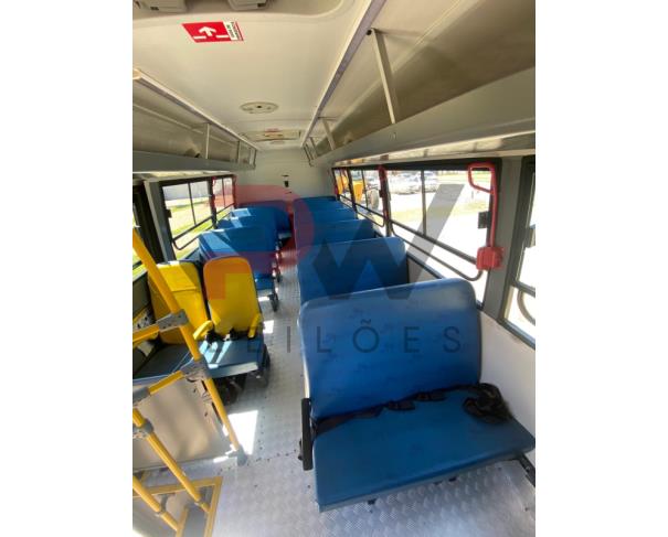 Foto de ONIBUS MARCOPOLO/VOLARE V8L EO, RENAVAM Nº 01339981359, CHASSI Nº 93PB54M10PC070599, ANO FABRICAÇÃO 2022, ANO MODELO 2023, COR AMARELA, DIESEL, 152 CV, VEÍCULO DE 30 PASSAGEIROS, NO ESTADO EM QUE SE ENCONTRA.