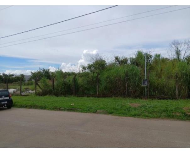 Foto de Lote nº 54, Quadra nº 07, situado na Rua Imbiara, no loteamento denominado Distrito Industrial, Araxá/MG, com área de 1.882,19m², matriculado sob nº 19.619 no Registro de Imóveis de Araxá.