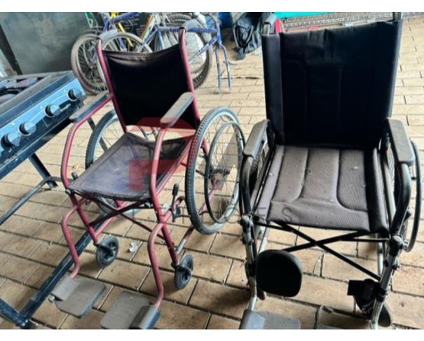 Foto de LOTE CONTENDO MATERIAL HOSPITALAR, NO ESTADO EM QUE SE ENCONTRA. 