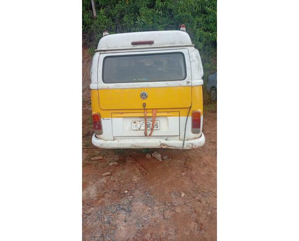 Foto de MICROONIBUS, VW/KOMBI ESCOLAR, BRANCA, 2010/2010, ALCOOL/GASOLINA, CHASSI: 9BWMF07X8AP024709, RENAVAM: 00214539490, NO ESTADO EM QUE SE ENCONTRA.