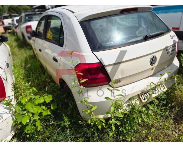 Foto de AUTOMOVEL, VW/GOL 1.0L MC4, BRANCA, 2018/2019, ALCOOL/GASOLINA, RENAVAM: 01160625910, CHASSI: 9BWAG45U1KT020297, NO ESTADO EM QUE SE ENCONTRA.
