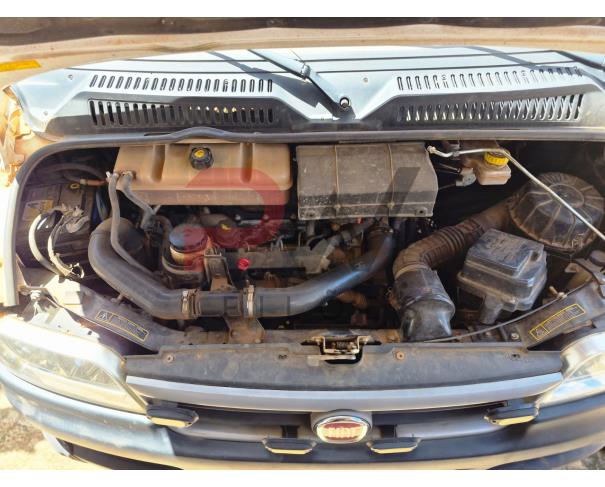 Foto de CAMINHONETE/FURGAO, FIAT/DUCATO MAXICARGO, BRANCA, 2016/2016, DIESEL, RENAVAM: 01123981003, CHASSI: 93W245G3RG2159082, NO ESTADO EM QUE SE ENCONTRA.
