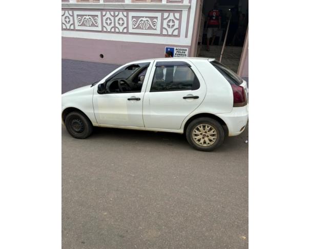 Foto de AUTOMOVEL, FIAT/PALIO FIRE, BRANCA, 2014/2015, ALCOOL/GASOLINA, CHASSI: 9BD17122LF5944916, RENAVAM: 01010300315.