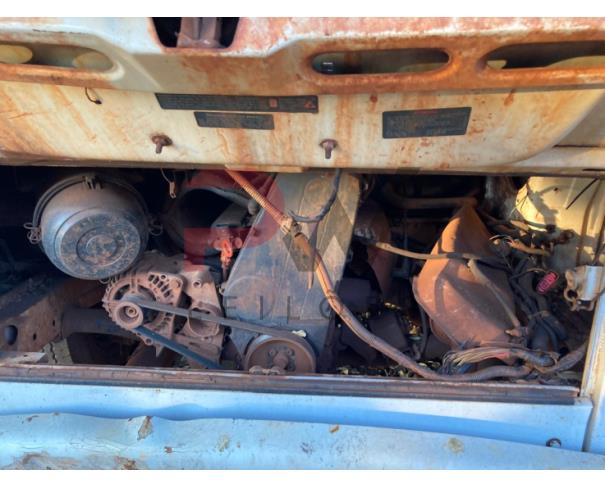 Foto de CAMIONETA VW/KOMBI, ALCOOL/GASOLINA, BRANCA, 2007/2007, CHASSI: ...10077, NO ESTADO EM QUE SE ENCONTRA. 