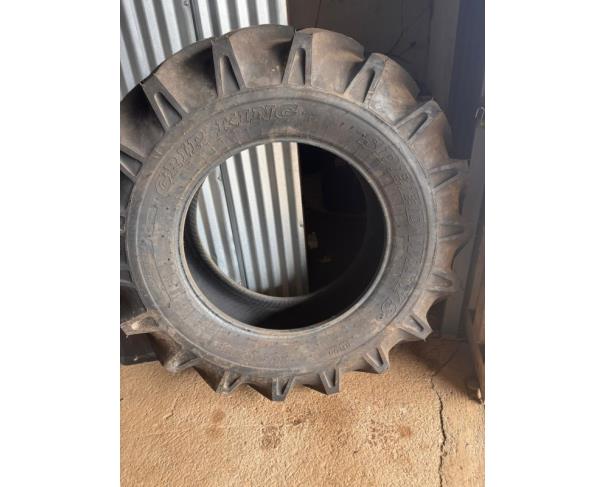 Foto de LOTE CONTENDO PNEUS NOVOS, SENDO 01 DE 6/00/16, 02 DE 16/9/28 E 02 DE 165/70/14, NO ESTADO EM QUE SE ENCONTRA.