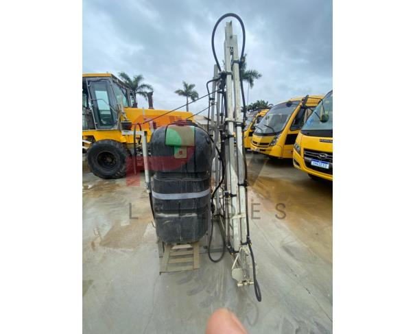 Foto de PULVERIZADOR ADVENTURE 400LT, NO ESTADO EM QUE SE ENCONTRA.