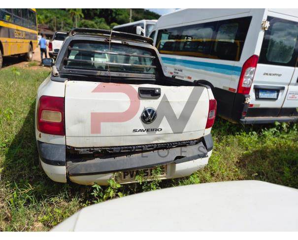 Foto de CAMINHONETE, VW/SAVEIRO CD TL MB, BRANCA, 2014/2015, ALCOOL/GASOLINA, RENAVAM: 01021954982, CHASSI: 9BWJB45U1FP091951, NO ESTADO EM QUE SE ENCONTRA.