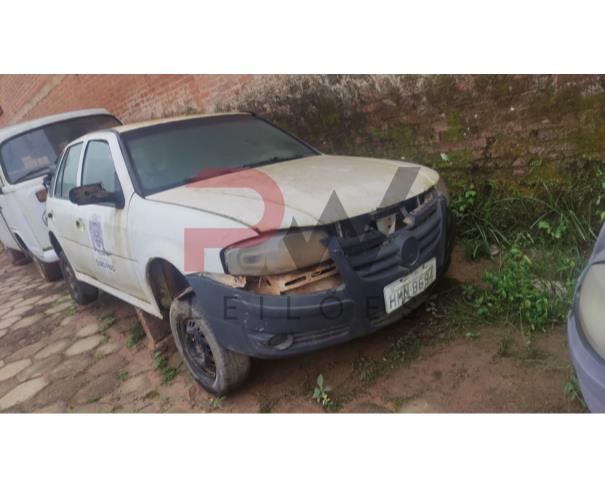 Foto de AUTOMOVEL, VW/GOL 1.0 GIV, BRANCA, 2008/2009, ALCOOL/GASOLINA, CHASSI: 9BWAA05WX9P043527, RENAVAM: 00974278840, NO ESTADO EM QUE SE ENCONTRA.