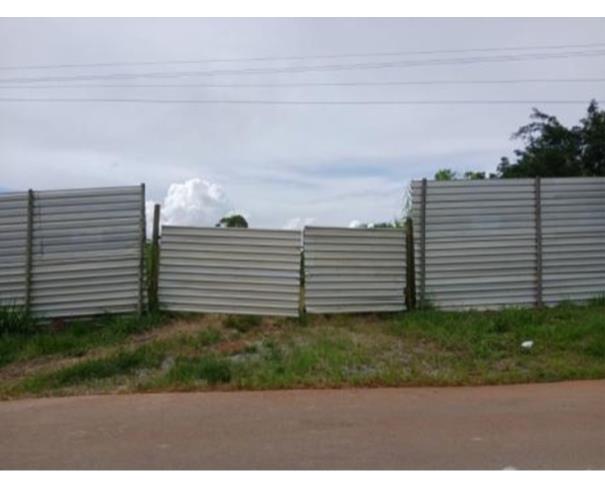Foto de Lote nº 16, Quadra nº 04, situado na Rua Imbiara, no loteamento denominado Distrito Industrial, Araxá/MG, com área de 2.524,20m², matriculado sob nº 19.494 no Registro de Imóveis de Araxá.