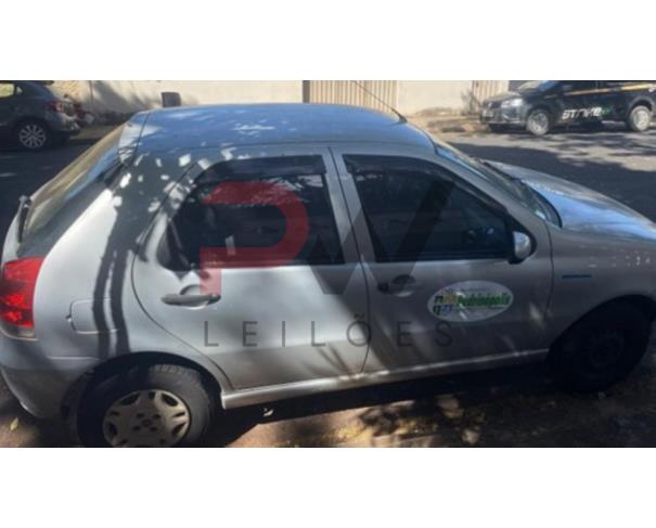 Foto de AUTOMOVEL FIAT/PALIO FIRE FLEX, ALCOOL/GASOLINA, PRATA, 2007/2008, CHASSI: ...19900, NO ESTADO EM QUE SE ENCONTRA.