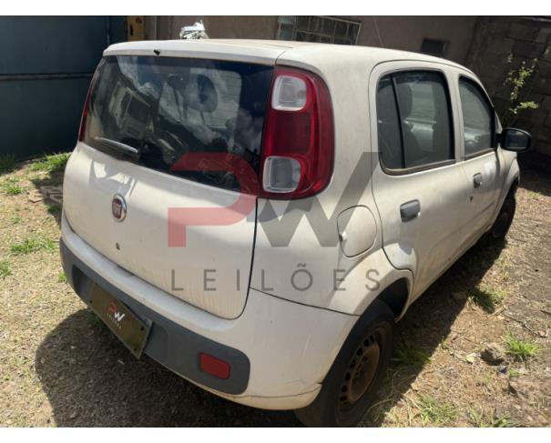 Foto de PASSAGEIRO / AUTOMOVEL FIAT/UNO VIVACE 1.0, 2014/2014, ALC/GASOL, BRANCA, CHASSI: 9BD195152E0554456, RENAVAM: 00997098490, NO ESTADO EM QUE SE ENCONTRA. MOTOR AVARIADO.