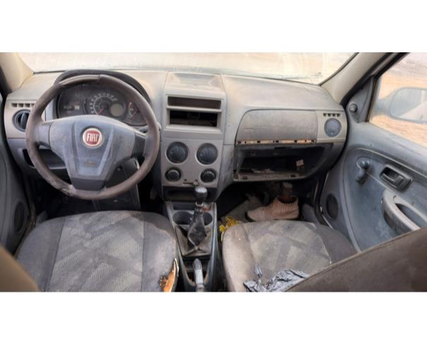 Foto de AUTOMOVEL, FIAT/PALIO FIRE, BRANCA, 2014/2015, ALCOOL/GASOLINA, CHASSI: 9BD17122LF5965638, RENAVAM: 01022443191, NO ESTADO EM QUE SE ENCONTRA.