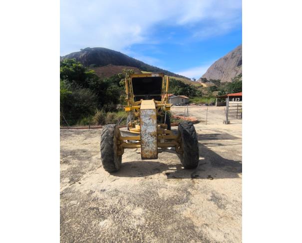 Foto de MOTONIVELADORA CATERPILLAR, 120K, AMARELA, ANO 2011, Nº DE IDENT: CAT0120KEJAP01086, Nº DE SÉRIE: KHX32551, NO ESTADO EM QUE SE ENCONTRA.