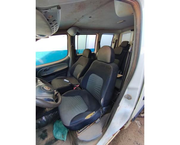 Foto de AUTOMOVEL, FIAT/DOBLO ESSENCE 7L E, BRANCA, 2017/2017, ALCOOL/GASOLINA, CHASSI: 9BD1196GDH1140860, RENAVAM: 01130829100, NO ESTADO EM QUE SE ENCONTRA.