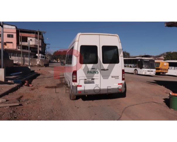 Foto de SPRINTER TIPO MICROONIBUS MARCA I/M.BENZ 313CDI SPRINTERM 16L 129CV FAB MB COR BRANCA PLACA HMN-5242 ANO FAB/MOD  2006/2006 COMBUSTÍVEL DIESEL CHASSI 8AC9036726A945283, NO ESTADO EM QUE SE ENCONTRA. 