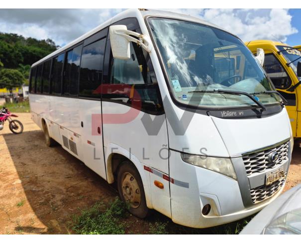 Foto de ONIBUS, MARCOPOLO/VOLARE W9 ON, BRANCA, 2014/2014, DIESEL, RENAVAM: 01014158882, CHASSI: 93PB40N31EC052507, NO ESTADO EM QUE SE ENCONTRA.