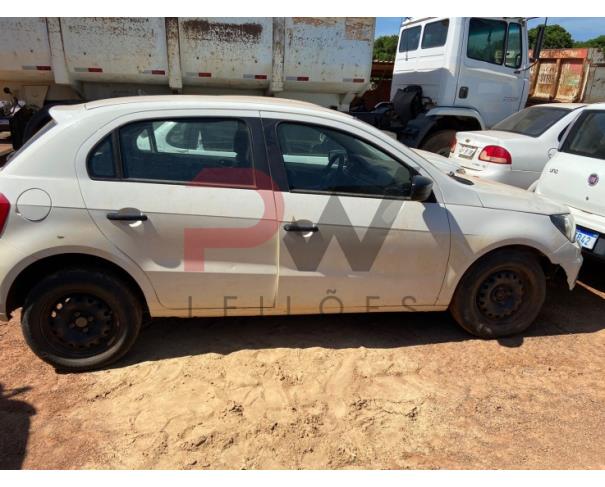 Foto de PAS/AUTOMOVEL VW/GOL 1.0L MC4, ALCOOL/GASOLINA, ANO/MOD 2019/2020, COR BRACA, NO ESTADO EM QUE SE ENCONTRA.