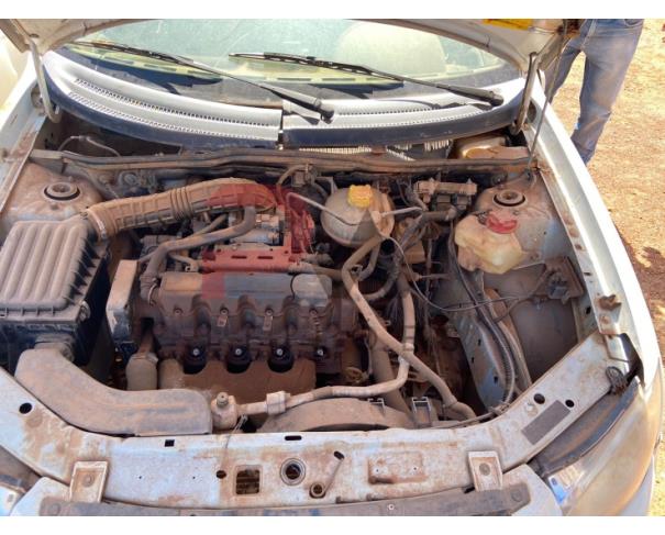 Foto de PAS/AUTOMOVEL CHEVROLET/CLASSIC LS, ALCOOL/GASOLINA, ANO/MOD 2012/2012, COR BRANCA, NO ESTADO EM QUE SE ENCONTRA.