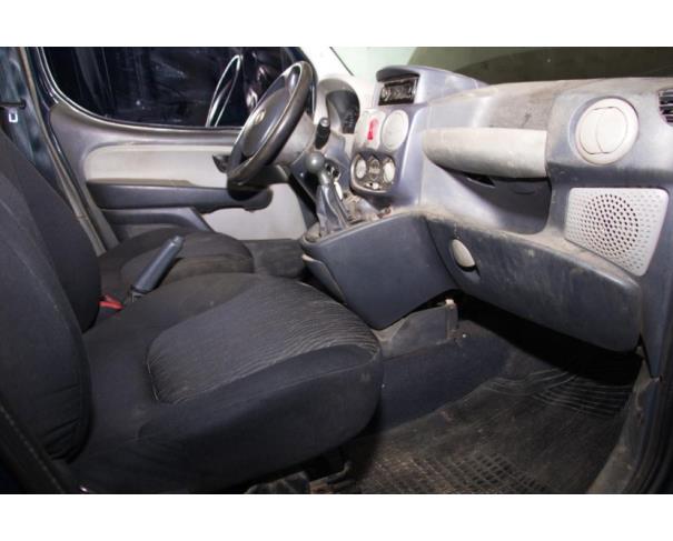 Foto de PAS/AUTOMOVEL FIAT/DOBLO 1.4, ALCOOL/GASOLINA,  2011/2011, AZUL, PLACA: HLF-5981, RENAVAM: 00320847667, CHASSI: 9BD119107B1079732, NO ESTADO EM QUE SE ENCONTRA.