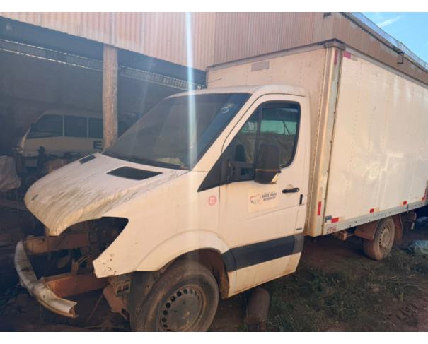 Foto de CAMINHAO I/M.BENZ 415CDISPRINTERC, DIESEL, BRANCA, 2014/2015, CHASSI: 8AC906133FE102049, RENAVAM: 01036657180, NO ESTADO EM QUE SE ENCONTRA.