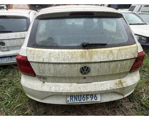 Foto de AUTOMOVEL VW/GOL 1.0L MC4, ALCOOL/GASOLINA, BRANCA, 2021/2022, CHASSI: 9BWAG45U8NT068979, RENAVAM: 01275350213, NO ESTADO EM QUE SE ENCONTRA.