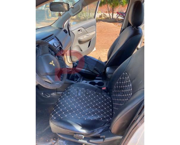Foto de ESP/CAMINHONETE AB/C DUP MMC/L200 TRITON SPT GLX, DIESEL, ANO/MOD 2018/2019, COR BRANCA, NO ESTADO EM  QUE SE ENCONTRA.