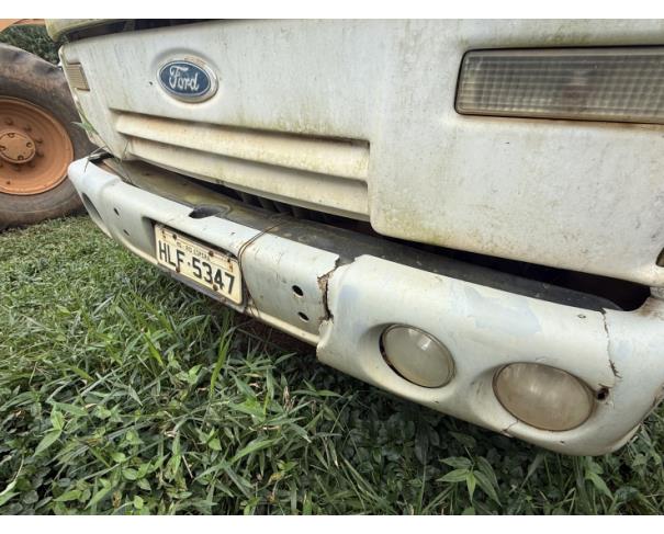 Foto de CAMINHAO FORD/CARGO 815 E, DIESEL, BRANCA, 2010/2011, CHASSI: 9BFVCE1N5BBB71525, RENAVAM: 00283865016, NO ESTADO EM QUE SE ENCONTRA.