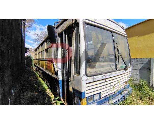Foto de ONIBUS, M.BENZ/OF 1318, DIESEL, BRANCA, 1993/1993, CHASSI: 9BM384088PB971841, RENAVAM: 320659674, NO ESTADO EM QUE SE ENCONTRA.