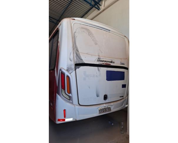 Foto de ONIBUS, M.BENZ/MASCA GRANMICRO O, BRANCA, 2013/2013, DIESEL, CHASSI: 9BM979277DB907612, RENAVAM: 00558546986, NO ESTADO EM QUE SE ENCONTRA.