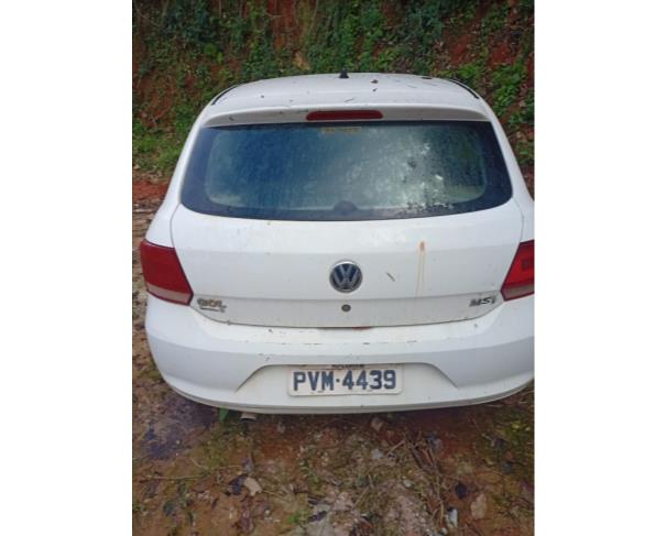 Foto de AUTOMOVEL, VW/GOL CITY MC S, BRANCA, 2014/2015, ALCOOL/GASOLINA, CHASSI: 9BWAB45U7FP123575, RENAVAM: 01035620887, NO ESTADO EM QUE SE ENCONTRA.