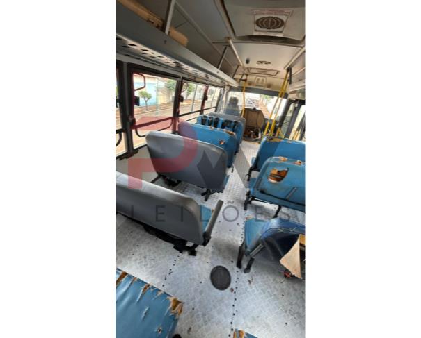 Foto de ONIBUS, MPOLO/VOLARE V8L 4X4 EO, AMARELA, 2014/2014, DIESEL, CHASSI: 93PB58M1MEC052883, RENAVAM: 01155067301, NO ESTADO EM QUE SE ENCONTRA.