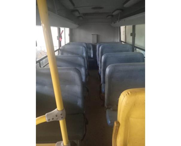 Foto de PASSAGEIRO / ONIBUS IVECO/CITYCLASS 70C16, DIESEL, 2010/2011, AMARELA, PLACA: HLF-5176, RENAVAM:00279958986, CHASSI: 93ZL68B01B8420160, NO ESTADO EM QUE SE ENCONTRA